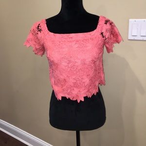 Women’s crop top